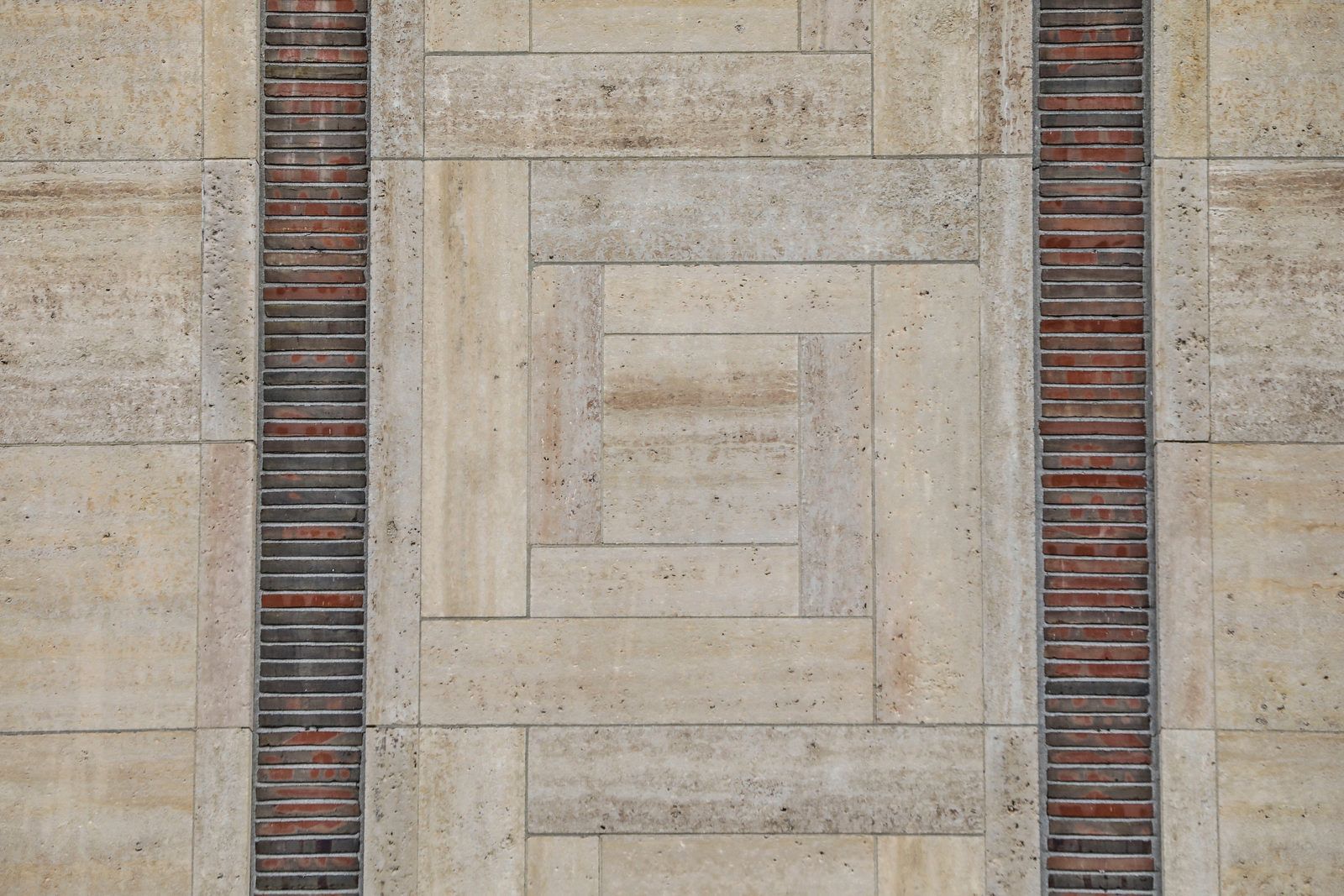 A Closer Look: In Kleinhans Music Hall, architecture that suggests music